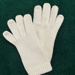 Vintage Wear Right White Warm Gloves Cozy Knit